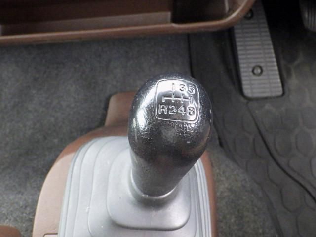 Hino RANGER 2019-03 7306704-13