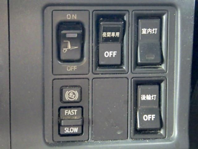 Hino RANGER 2019-03 7306704-18