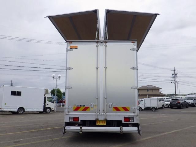 Hino RANGER 2019-03 7306704-5