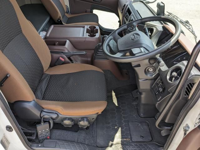 Hino RANGER 2023-09 7306702-26
