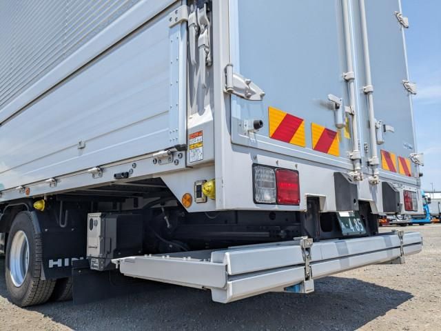 Hino RANGER 2023-09 7306702-6