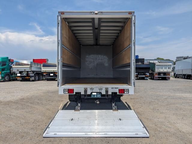 Hino RANGER 2023-09 7306702-8