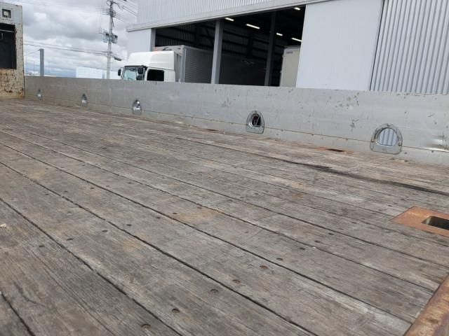 Hino RANGER 2018-09 7306697-16