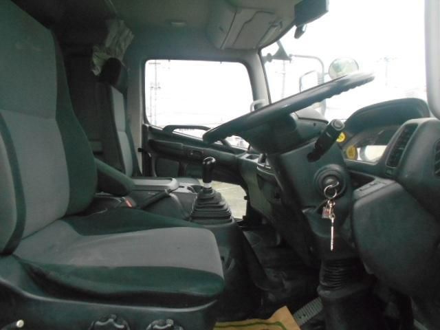 Hino RANGER 2015-09 7306717-13