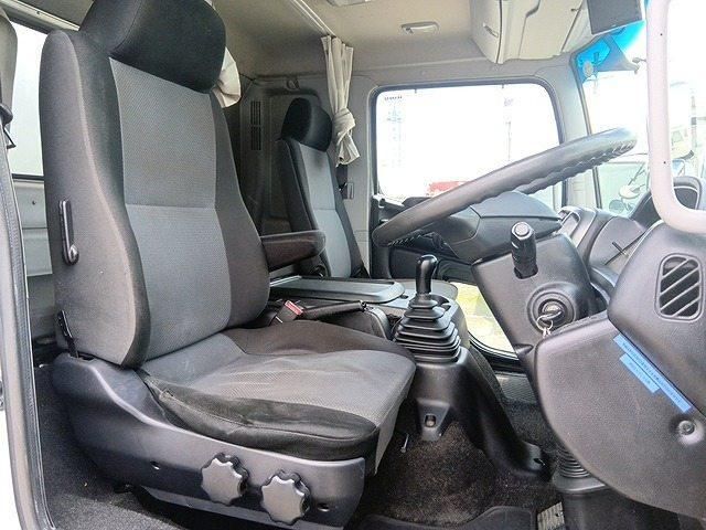 Hino RANGER 2017-01 7306718-13