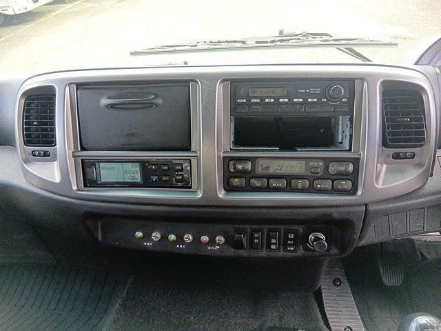 Hino RANGER 2017-01 7306718-15