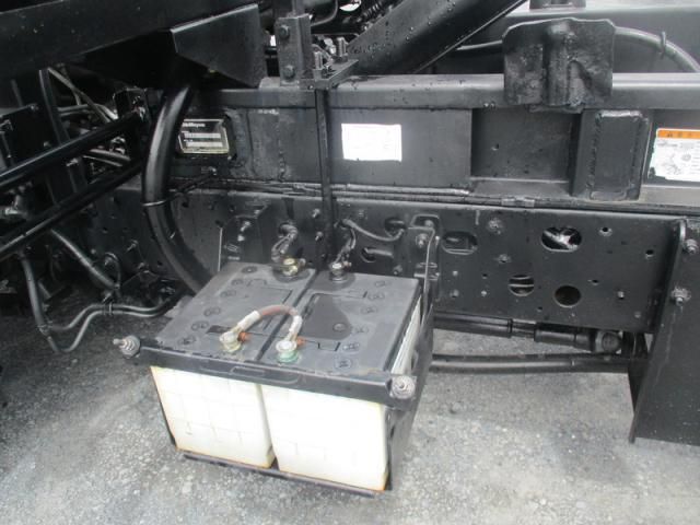 Hino RANGER 2014-10 7306714-11