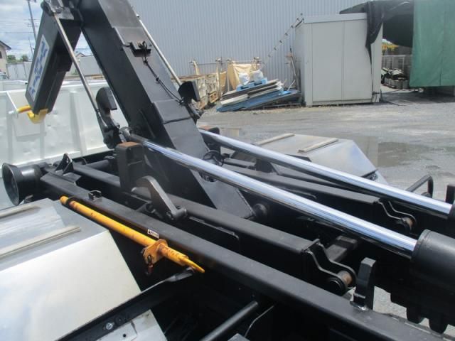 Hino RANGER 2014-10 7306714-21