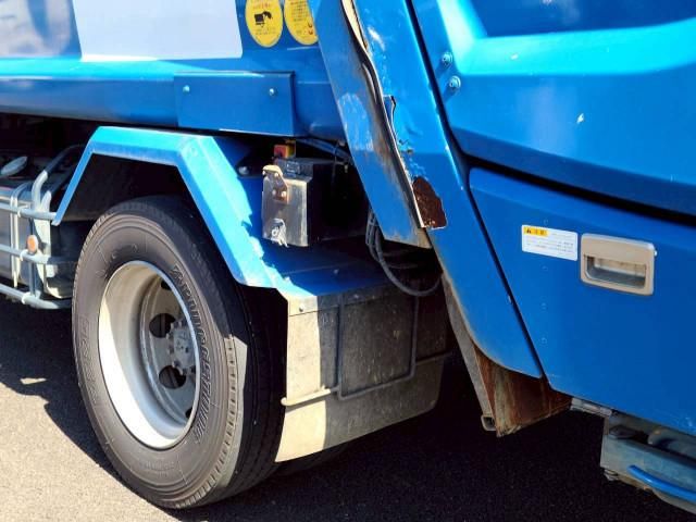 Hino RANGER 2018-02 7306703-25