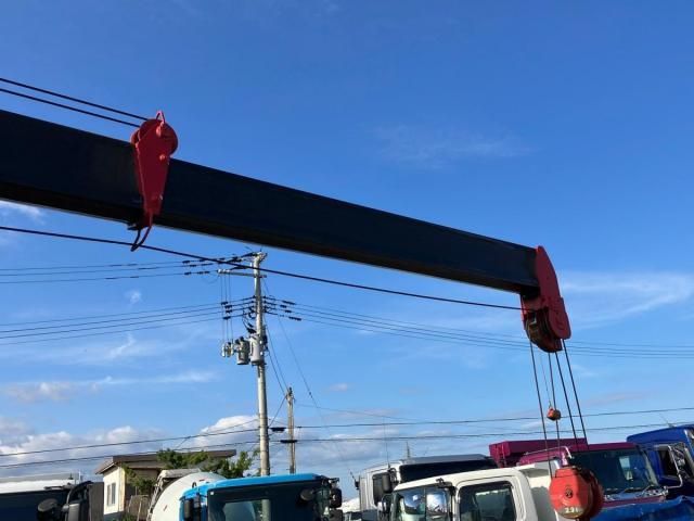 Hino RANGER 2018-05 7306700-12