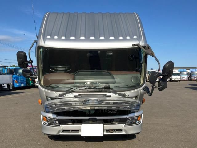 Hino RANGER 2018-05 7306700-23
