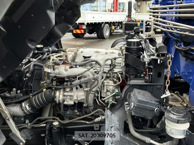Hino RANGER 2021-08 7359495-16