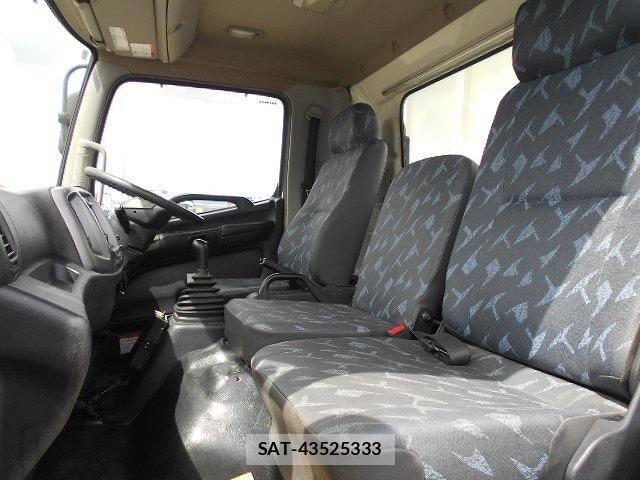 Hino RANGER 2017-02 7359508-13