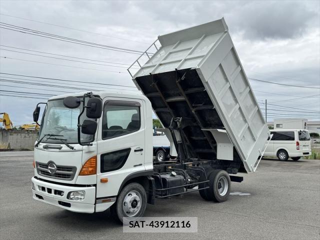 Hino RANGER 2014-03 7359513-0
