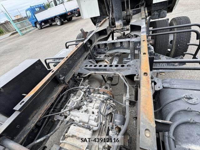 Hino RANGER 2014-03 7359513-14