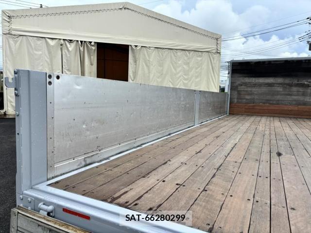 Hino RANGER 2016-02 7359497-10