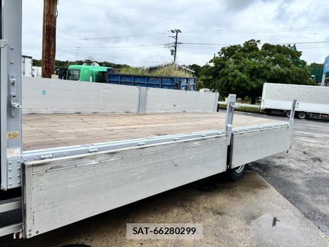 Hino RANGER 2016-02 7359497-12