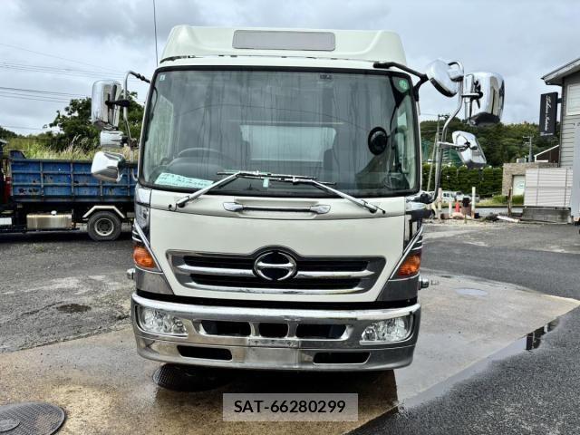 Hino RANGER 2016-02 7359497-1