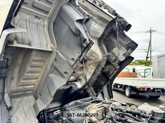 Hino RANGER 2016-02 7359497-19