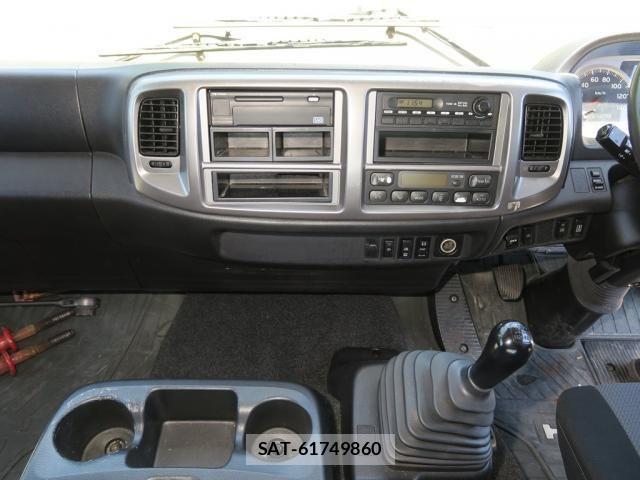 Hino RANGER 2015-05 7359496-29