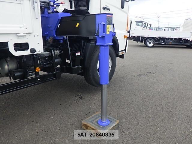 Hino RANGER 2015-09 7359499-16