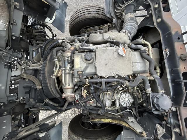 Hino RANGER 2005-08 7383934-12