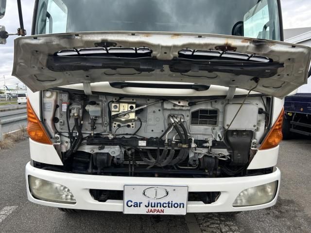 Hino RANGER 2005-08 7383934-13