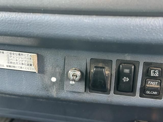 Hino RANGER 2005-08 7383934-19