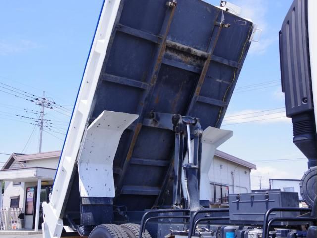 Hino RANGER 2015-10 7383942-9