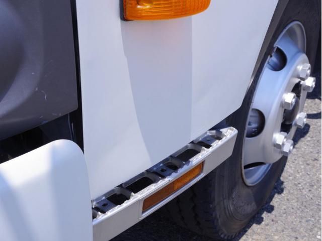 Hino RANGER 2015-10 7383942-20