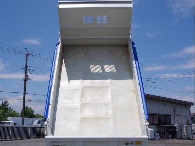 Hino RANGER 2015-10 7383942-4
