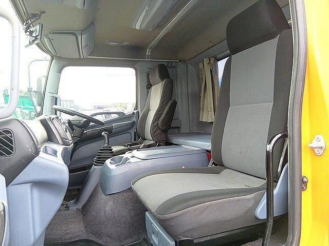 Hino RANGER 2008-09 7383936-15