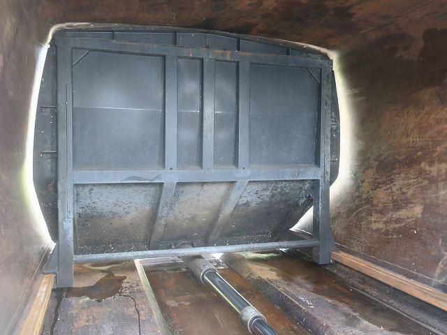 Hino RANGER 2014-09 7383937-6