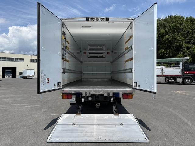 Hino RANGER 2014-11 7383939-16