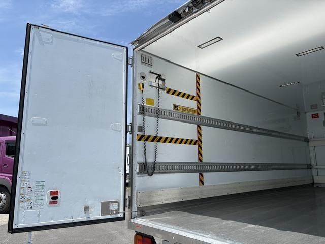 Hino RANGER 2014-11 7383939-19