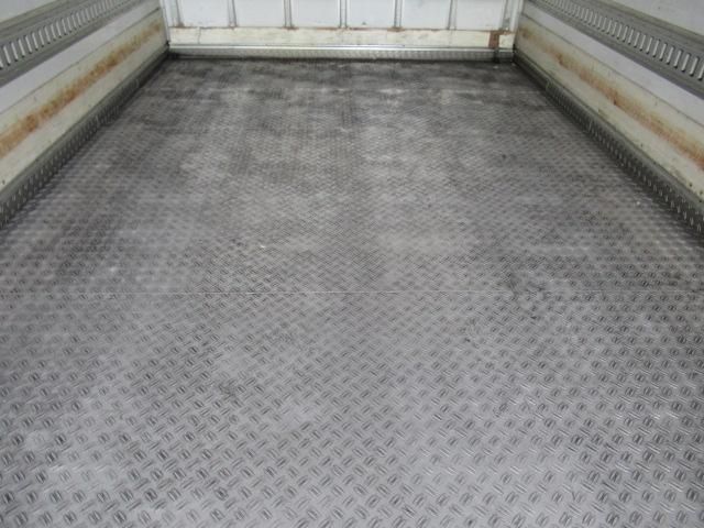 Hino RANGER 2016-03 7383952-11