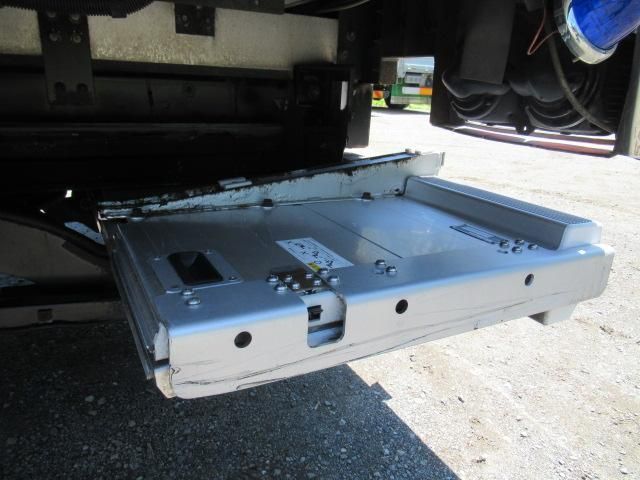 Hino RANGER 2016-03 7383952-21