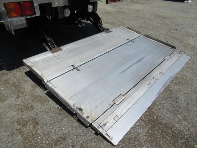 Hino RANGER 2016-03 7383952-22