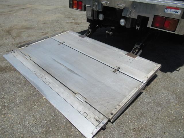 Hino RANGER 2016-03 7383952-23