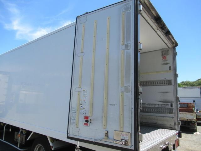 Hino RANGER 2016-03 7383952-6