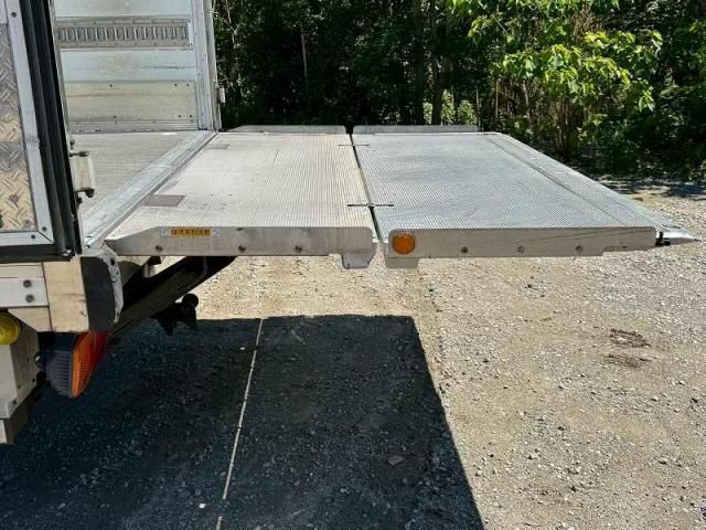Hino RANGER 2015-02 7383944-19