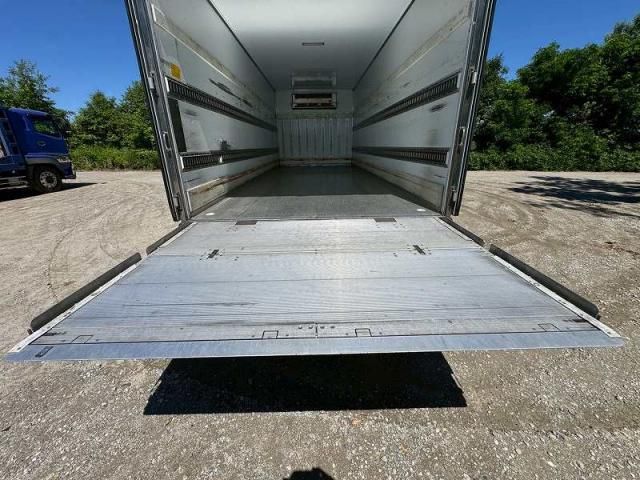 Hino RANGER 2015-02 7383944-21