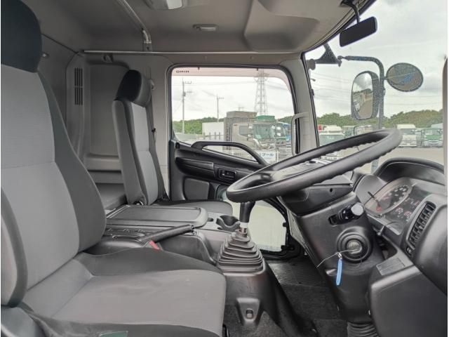 Hino RANGER 2016-06 7383938-17