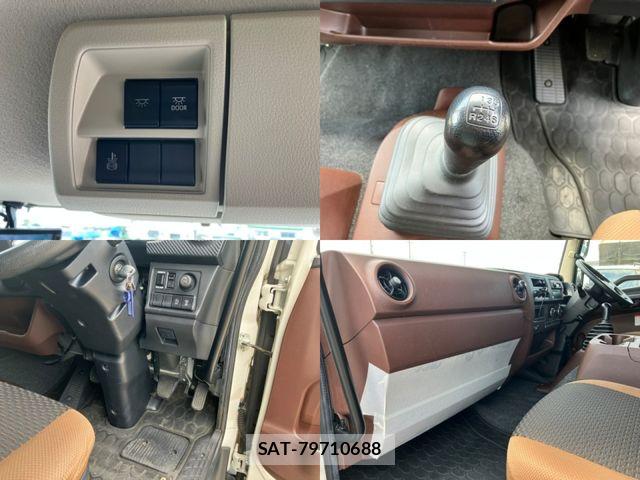 Hino RANGER 2021-03 7393806-9