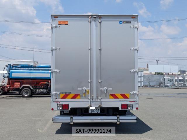 Hino RANGER 2023-01 7502483-6