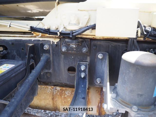 Hino RANGER 2015-05 7502514-12