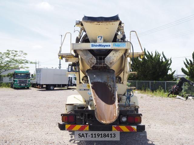 Hino RANGER 2015-05 7502514-23