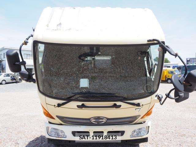 Hino RANGER 2015-05 7502514-8