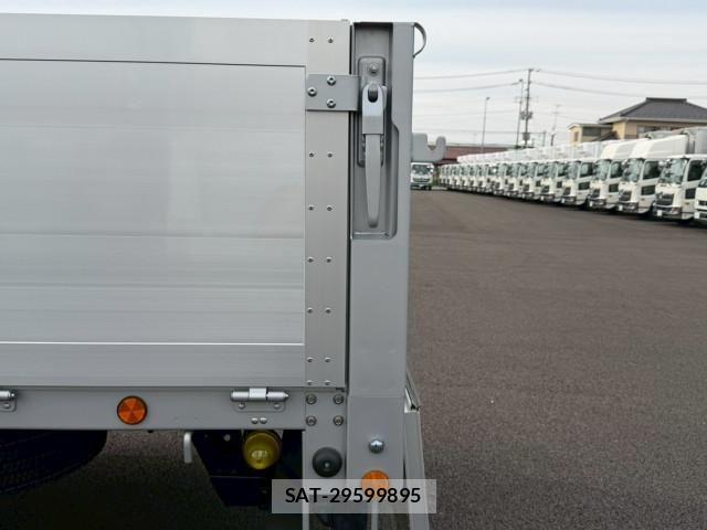 Hino RANGER 2024-10 7502480-22