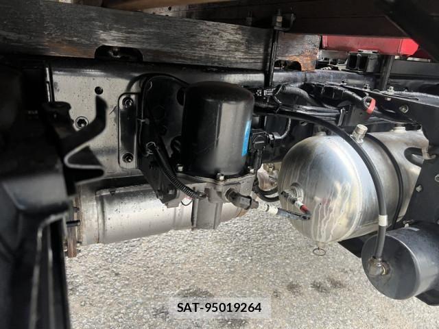 Hino RANGER 2017-01 7502501-27